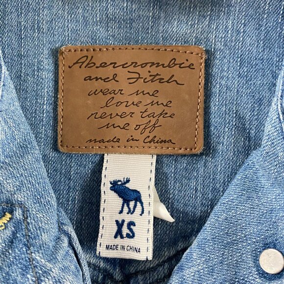 Abercrombie & Fitch Denim Jean Jacket Women's XS Blue Trucker Stretch - Picture 7 of 16
